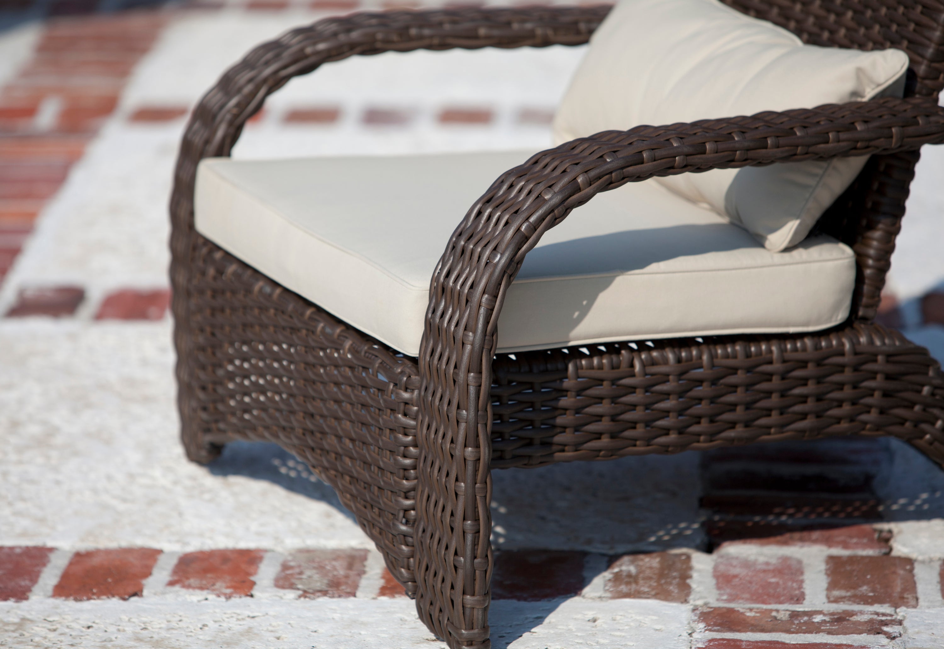 Deluxe Coconino Wicker Chair | 62172