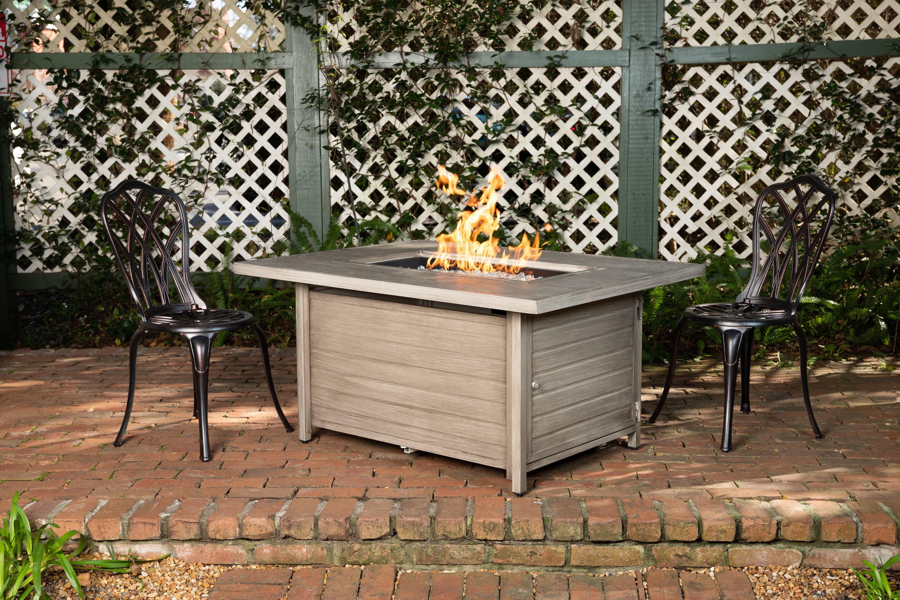 Sawyer Rectangle Aluminum LPG Fire Pit in Barnwood (Costco.com Exclusive) | 62740