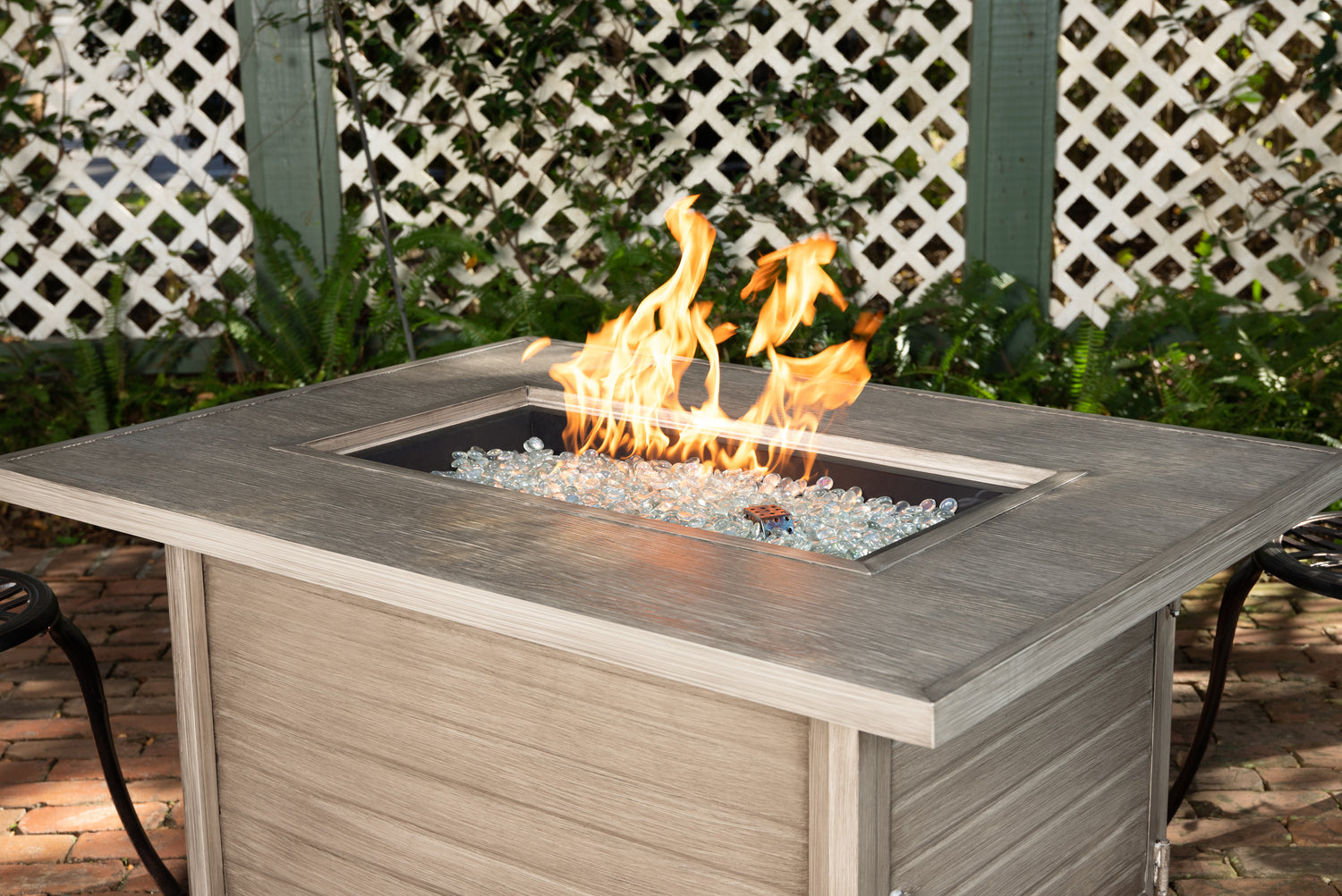 Sawyer Rectangle Aluminum LPG Fire Pit in Barnwood (Costco.com Exclusive) | 62740