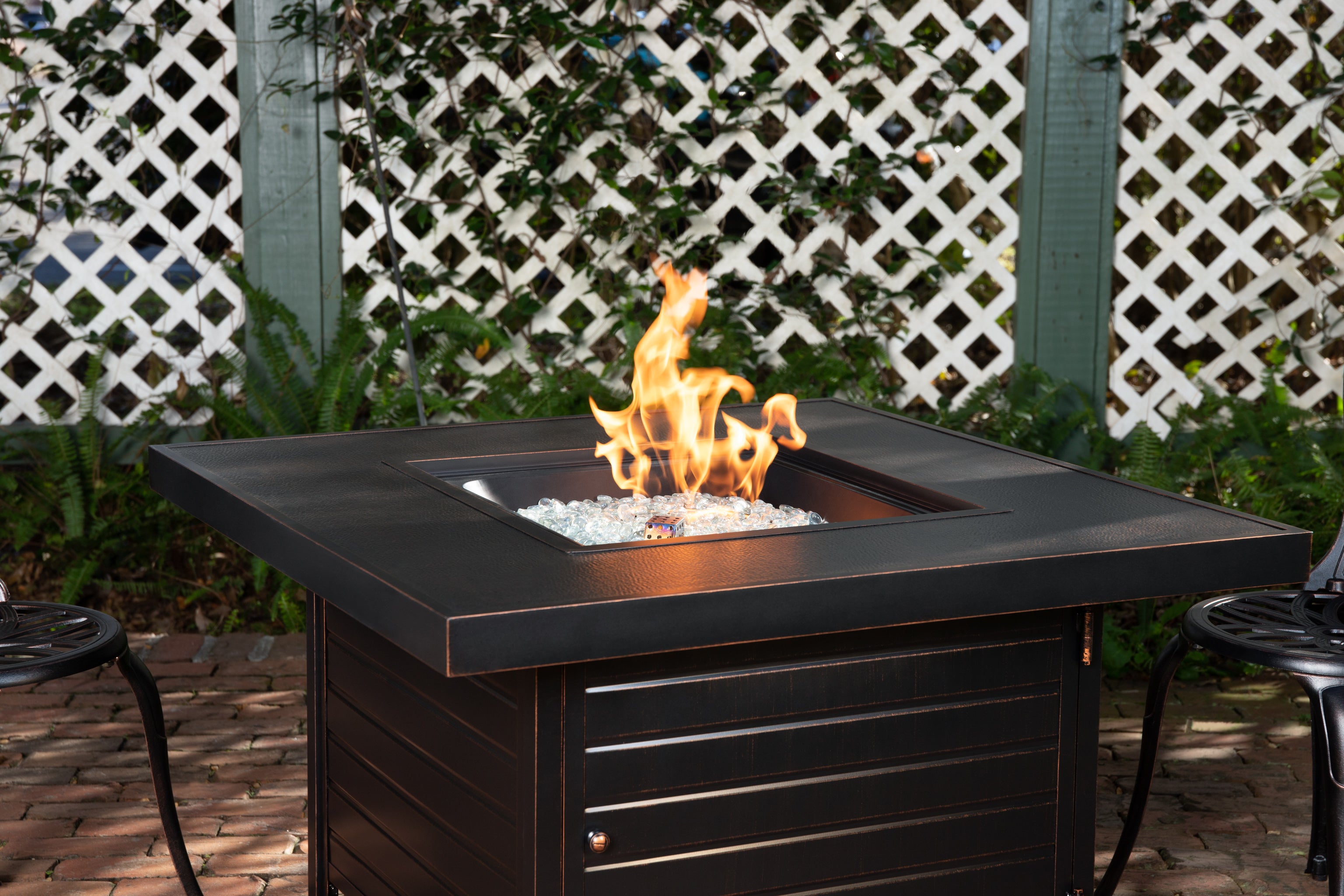 Finn Square Aluminum LPG Fire Pit (Costco.com Exclusive) | 62754